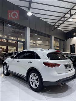 انفنتي QX70